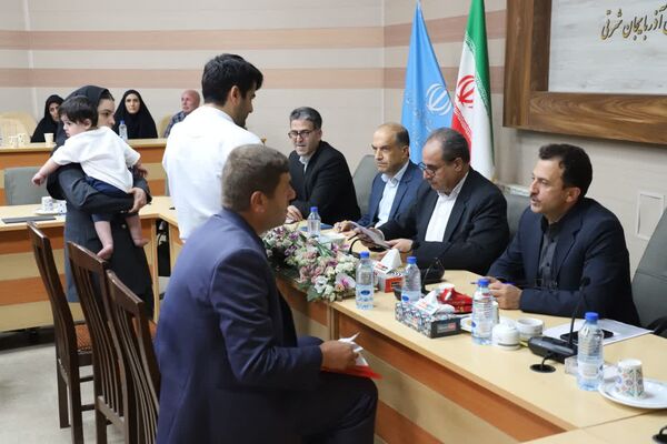 دیدار مردمی مدیرکل آموزش و پرورش آذربایجان شرقی در آستانه بازگشایی مهر