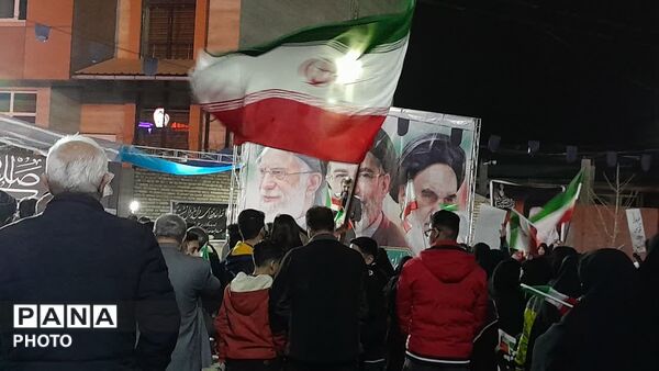 اجتماع مردمی حامیان انقلاب اسلامی در گلوگاه