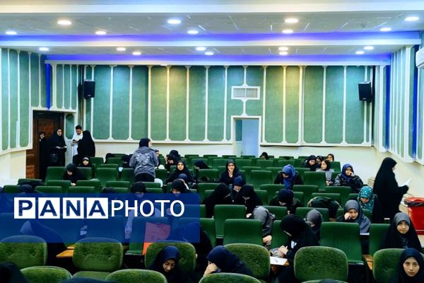 دارالقرآن اسلامشهر میزبان دختران قرآنی در مسابقات منطقه‌ای