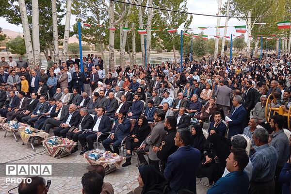 سومین جشنواره ملی بادام با حضور سفیر هند