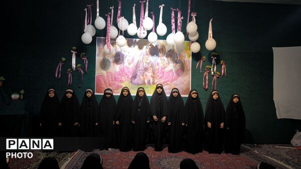 حضور پرشور دختران در جشن میلاد حضرت معصومه(س)