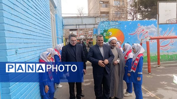 نماز مهمترین اولویت در مسائل تربیتی مدرسه