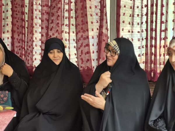 هفته ماها، فرصتی برای درخشش استعدادهای هنری دانش‌آموزان دبیرستان شهید همت