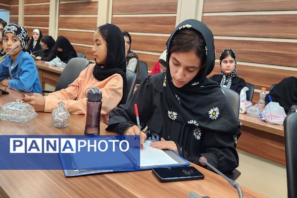 جلسه پنجم دوره مجری شو