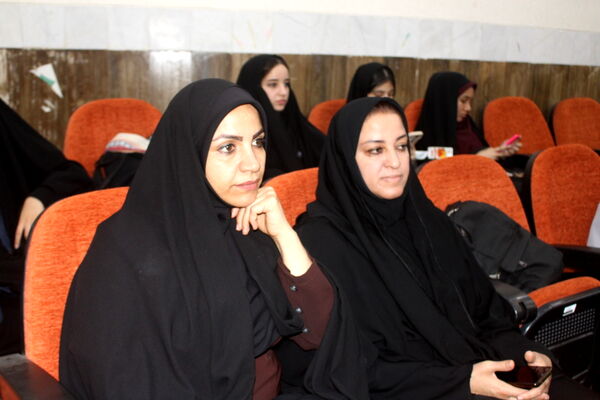 تجلیل از نخبه‌های چهل و دومین دوره مسابقات قرآن، عترت و نماز ، فرهنگی و هنری و پویش مهر استان بوشهر