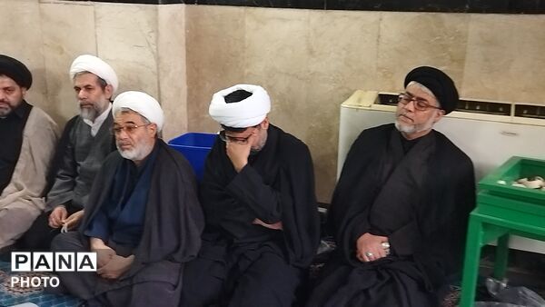 عزاداری مردم نیشابور برای شهادت رهبر عزیز انقلاب اسلامی 