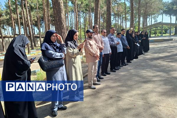 کارگاه آموزشی مربیان پیشتاز سازمان دانش‌آموزی در اردوگاه شهید منتظری شهریار 