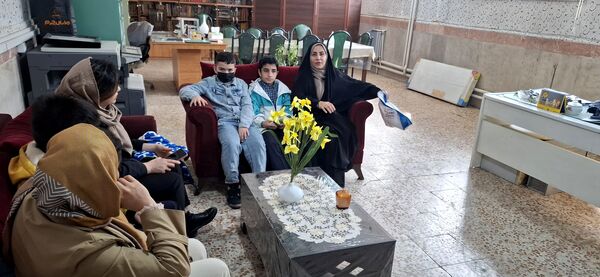 کارگاه آموزشی آمادگی مسابقه سلول‌های بنیادی با حضور دانش‌آموزان دبستان ملاصدرا در پژوهش سرای دکتر حسابی 