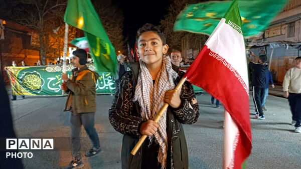 حضور پرشور شهروندان کوهدشت در سی‌ونهمین گردهمایی شبانه