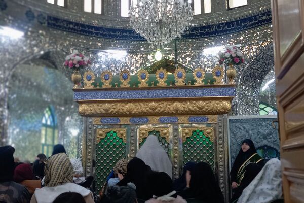 جشن نیمه شعبان در امامزاده عمادالدین رباط‌کریم