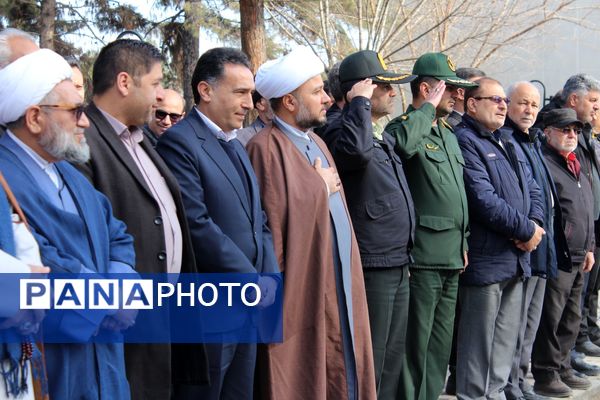 خروش سملقانی‌ها در سالروز بازگشت امام؛ دوازدهم بهمن با گلباران تمثال رهبر انقلاب گرامی داشته شد
