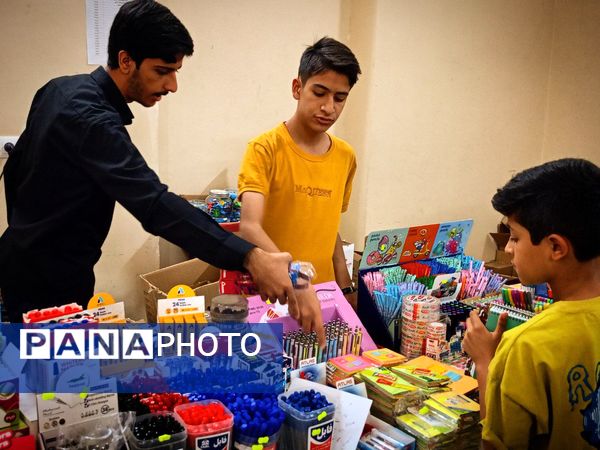 نمایشگاه نوشت‌افزار ایرانی اسلامی در کاشمر