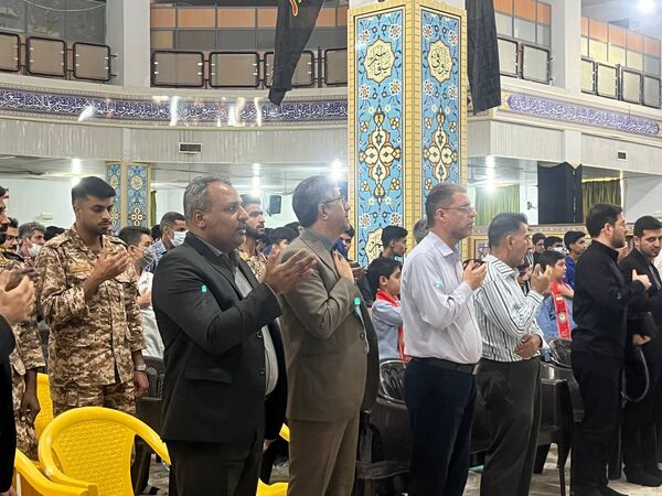 حضور قائم‌مقام معاون وزیر در سازمان دانش‌آموزی در  راهپیمایی ۱۳ آبان شهرک مروارید بندرعباس