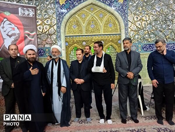 همخوانی سرود «باید برخاست» در قم