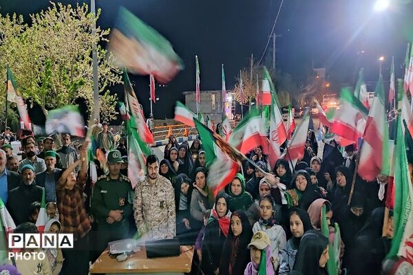 از انتقام خون شهدا صرف نظر نخواهیم کرد
