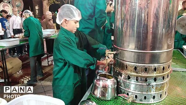 چایخانه حضرت زهرا(س)، میزبان عاشقان در شب‌های انتظار و شهادت