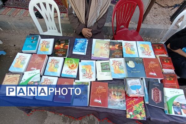 خدمت‌رسانی دانش‌آموزان و فرهنگیان شهرستان اسلام آباد غرب در مواکب اربعین حسینی