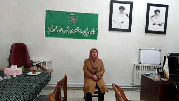 نشست بیان خاطرات و روایات در محمودآباد 