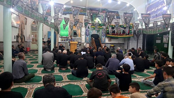 عزاداری شب‌های محرم در مسجد صاحب الزمان آشخانه 