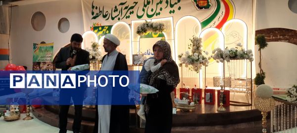 اهدای ۲۷ سری جهیزیه به نوعروسان باخرزی به مناسبت میلاد حضرت زهرا(س)