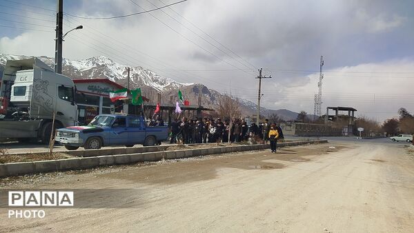 مردم روستای دزک؛ حضور همیشگی در صحنه
