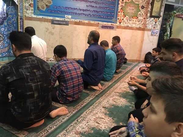 آغاز سال تحصیلی در مدرسه شهدای مدافع حرم با حضور مسئولان، جشن و کلاس توجیهی