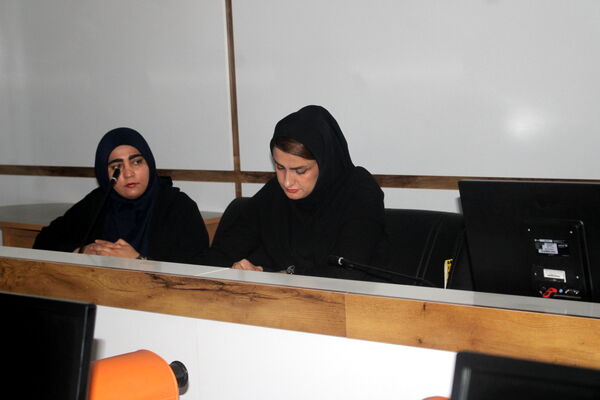 نشست خبری مدیرکل نوسازی مدارس استان بوشهر 