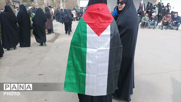  روز قدس باحضور پرشور مردم در نیشابور 