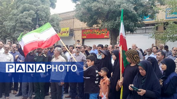  حضور بی نظیر مردن نیشابور در راهپیمایی بر علیه حمله رژیم صهیونسیتی