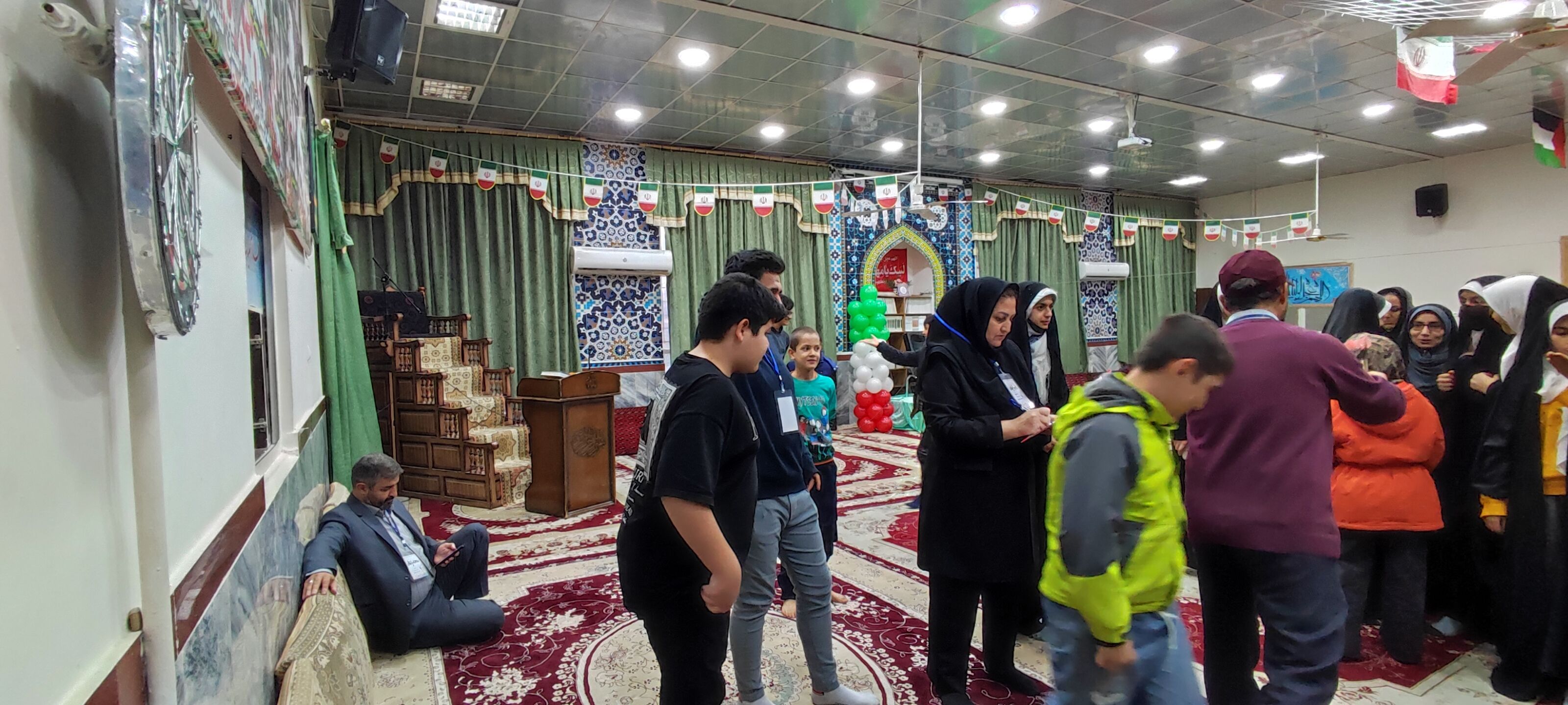 برگزاری مسابقات دارت در مسجد مسلم بن عقیل شهرستان شیروان