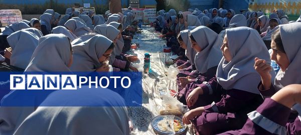 جشنواره غذای سالم و هفته دیابت در خاتم