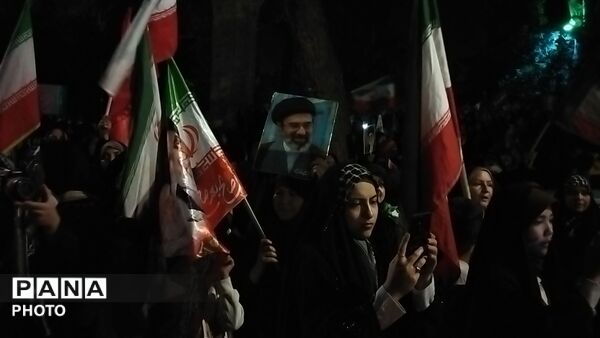 جانفدایان ایران در خیابان امام خمینی نیشابور-۱