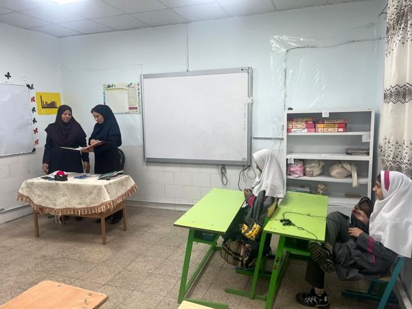 بازدید سرگروه‌های آموزشی از مدارس خاتم 