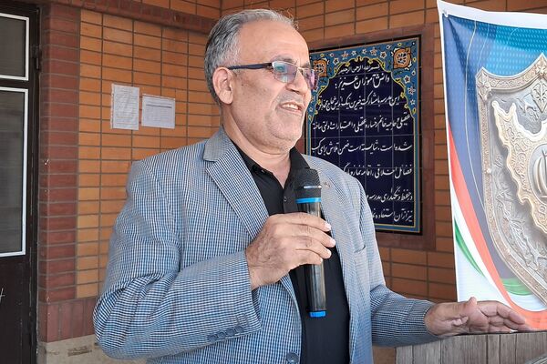 مراسم پدافند غیرعامل در دبیرستان بشارت بهارستان‌دو 