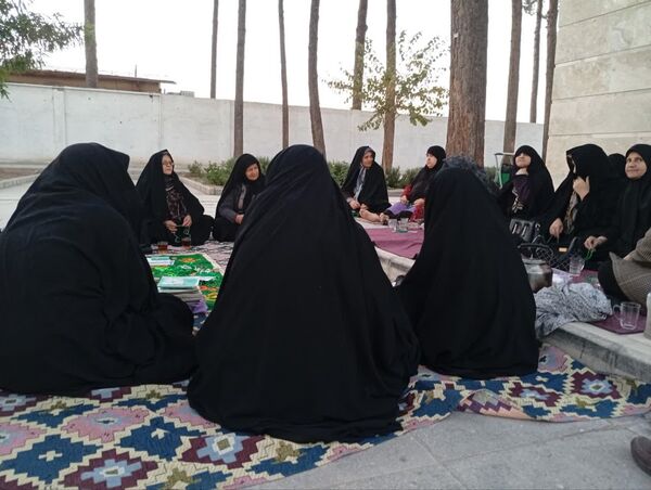 برگزاری ختم صلوات در پارک بانوان قائم شهرستان کاشمر