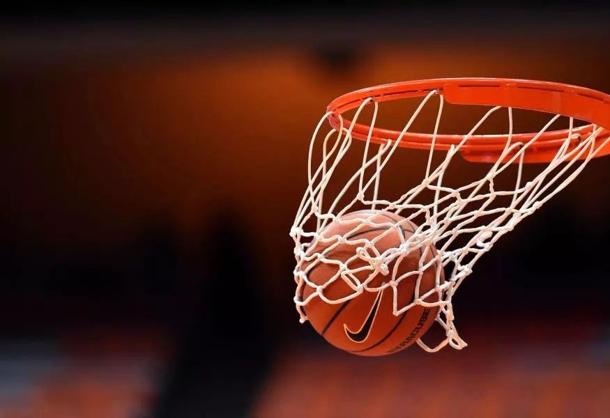 قضاوت دو داور ایران در لیگ بسکتبال امارات با دعوت فیبا آسیا