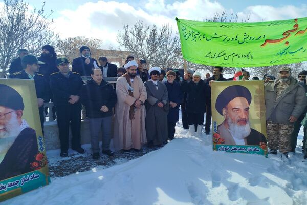 راهپیمایی ۲۲ بهمن در شهر تیتکانلو 