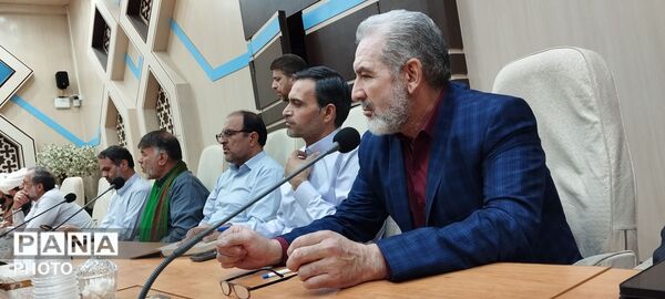جلسه هیات امنای یادمان‌های شهدای گمنام استان قم