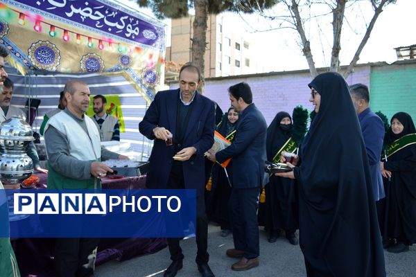 عطر رضوی در جشن نیمه شعبان مدرسه حکمت