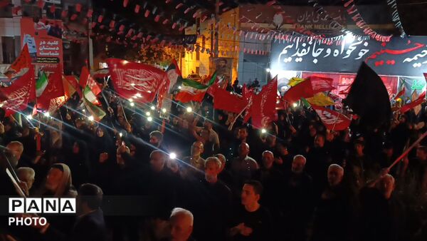 حضور پرشور مردم نظرآباد در صد و سی و یکمین شب حماسه‌ ماندگار 