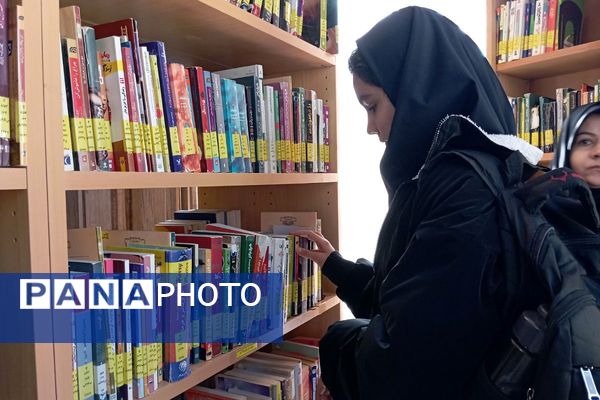 کتابخانه جوادالائمه میزبان دانش‌آموزان مدرسه دانش‌نیا شد