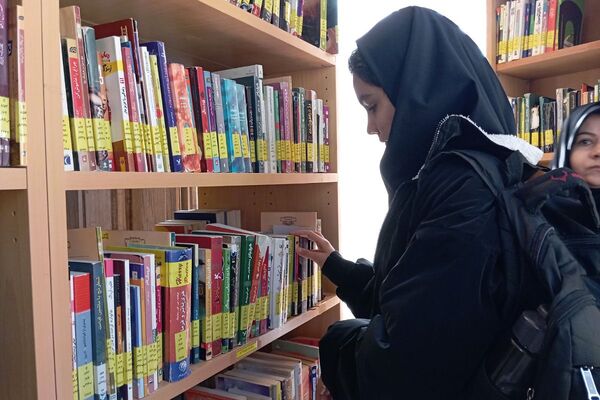 کتابخانه جوادالائمه میزبان دانش‌آموزان مدرسه دانش‌نیا شد