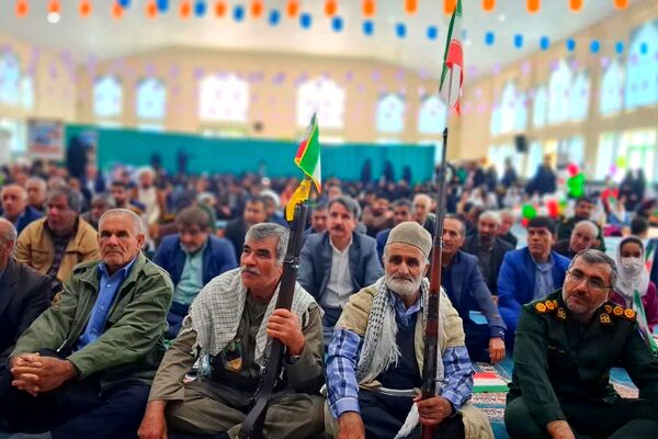 راهپیمایی یوم الله ۲۲ بهمن در شهرستان باشت با حضور گرم مردم