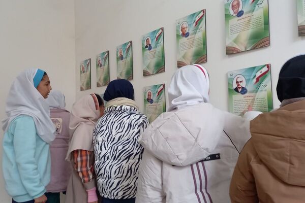 بازدید دانش‌آموزان دبستان صدیقی از آیین اختتامیه رویداد ملی دارالفنون
