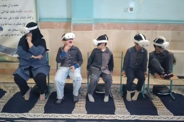 سفر علمی به آسمان در مدرسه صاحب‌الزمان رباط‌کریم