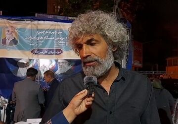 جلوه‌ای متفاوت از همدلی؛ وقتی هنرمندان در کنار مردم به خیابان آمدند