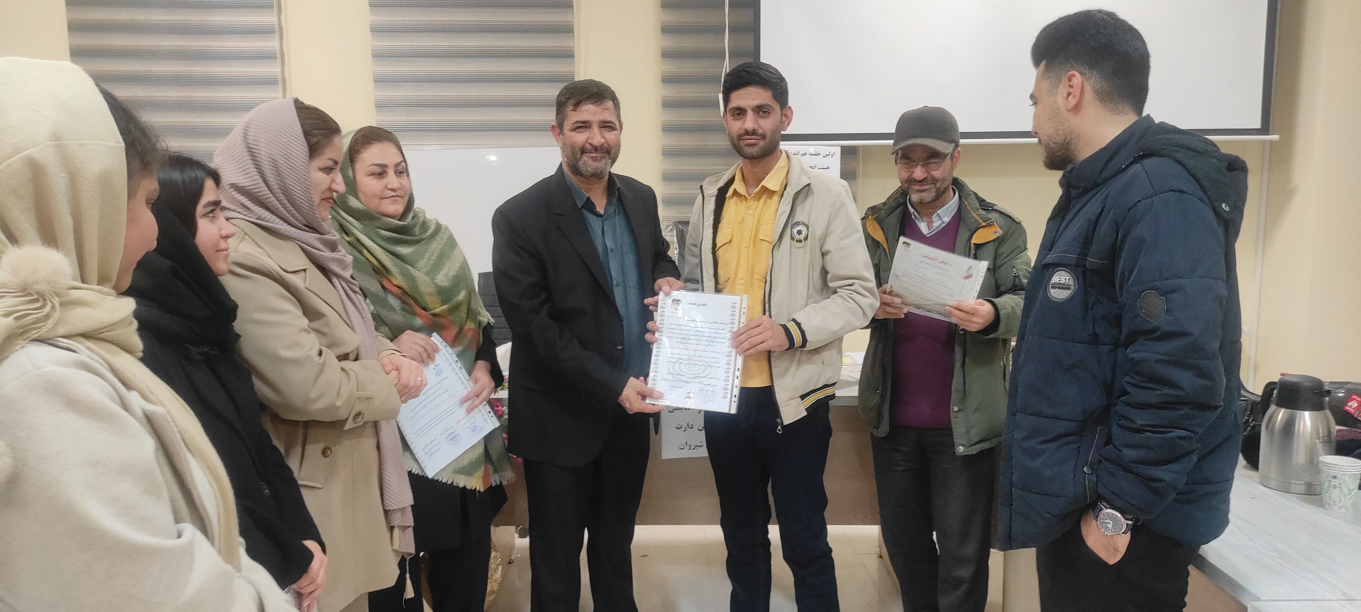 اولین جلسه هم‌اندیشی انجمن دارت شهرستان شیروان و معرفی تیم مدیرت دارت