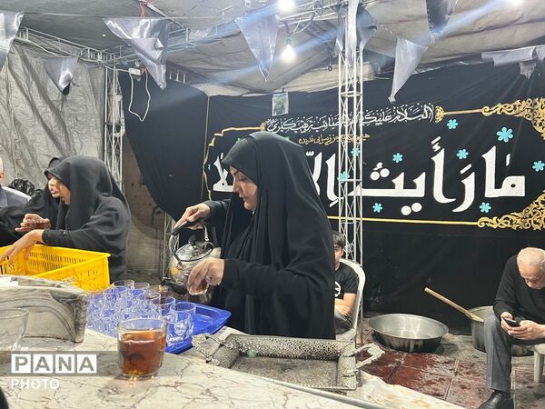 حضور باشکوه مردم کرج در صد و یازدهمین شب از تجمعات مردمی