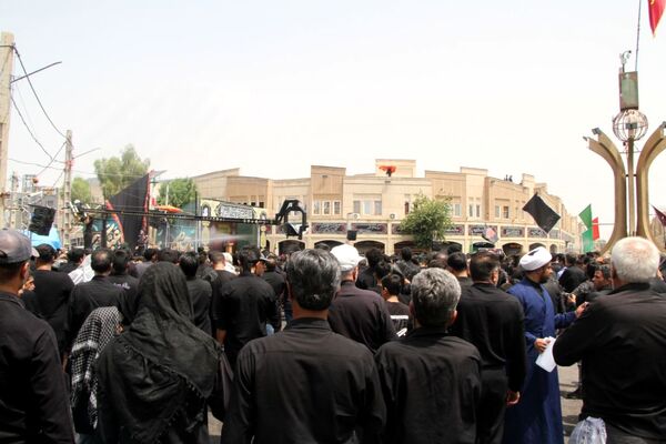 عزاداری عاشورای حسینی در گرمای سوزان بم