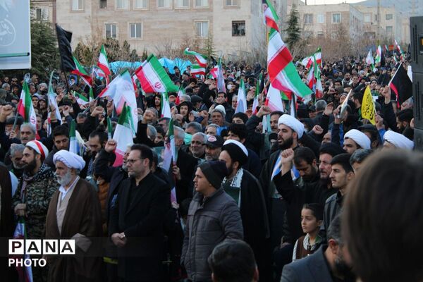 اجتماع خونخواهان و منتقمین شهادت حضرت آیت الله الامام شهید سید علی خامنه ای در پردیس